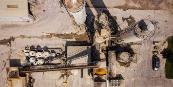 STREAMLINING SAFETY AND PRODUCTION WITH OIL & GAS TECHNOLOGY